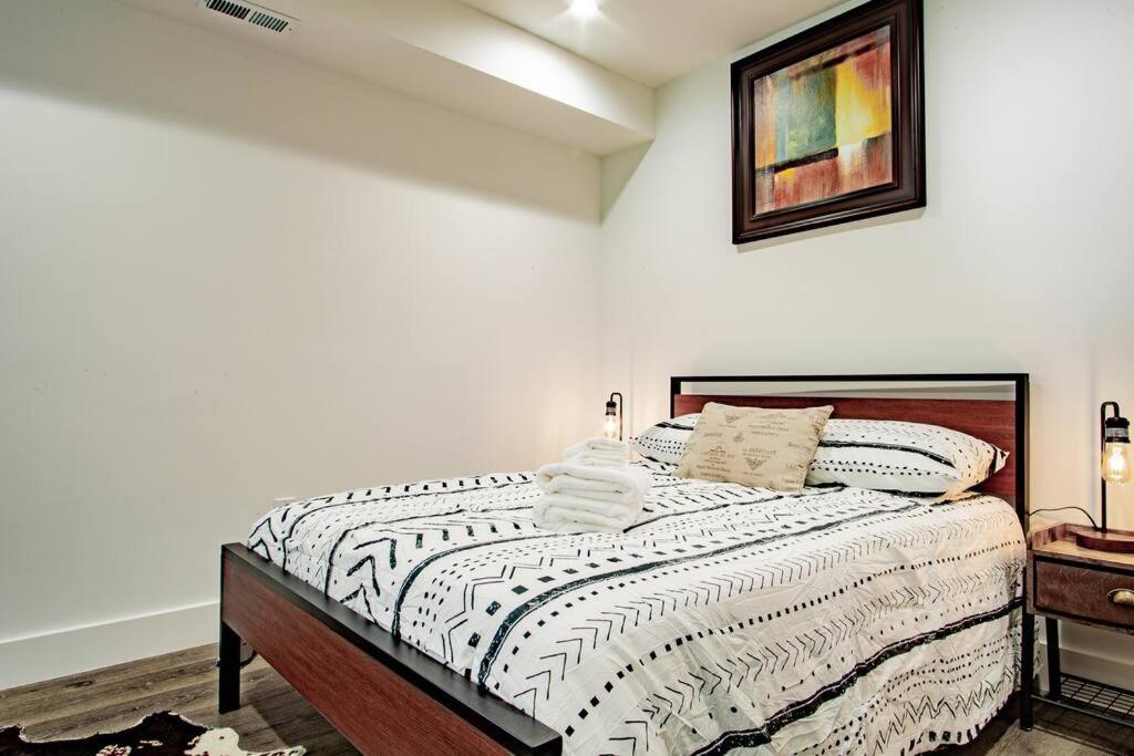 Spacious 2-br 2-bath 3-blocks To H St Corridor
